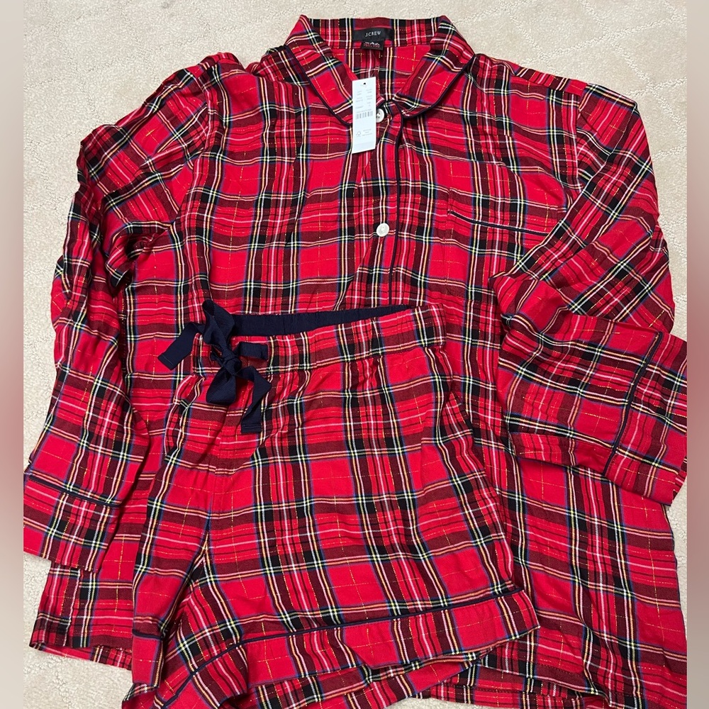 JCrew Pajama Set, NWT, Size Large, light fabric, with gold thread!